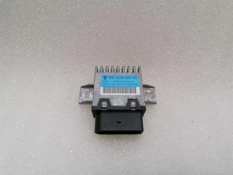 Porsche Boxster 718 electronic module 99161802502 fuel pump control unit