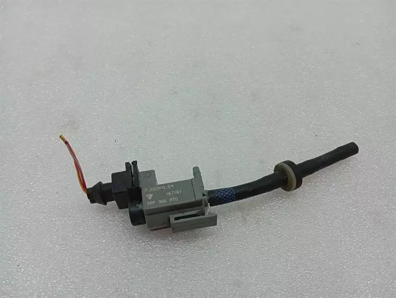 Porsche Boxster 718 Vacuum Valve 7PP906270 Vacuum Pump Diverter Valve