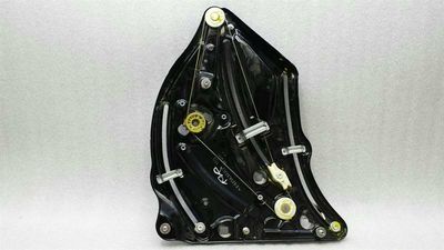 Mercedes E Class W207 RRH Ajtóemelő A2076700203 Jobb hátsó ablakemelő
