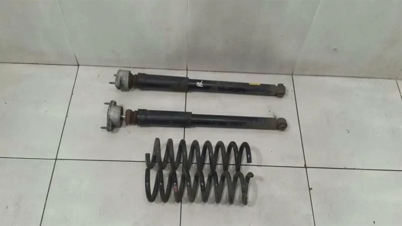 Mercedes E Class W212 shock absorber rear A2123204630 shock absorber rear set