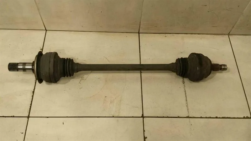 Mercedes C W205 Left Rear Drive Shaft A2053500509 Drive Shaft Rear Left