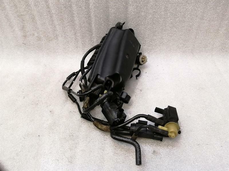 Mercedes C Class W205 Vacuum Reservior A6510700868 Reservoir Vacuum Valve