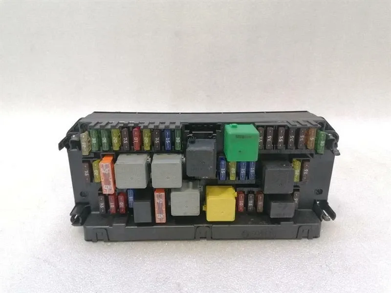 Mercedes E Class W212 W207 Front Fuse Box A2129004911 Fuse Box Front SAM