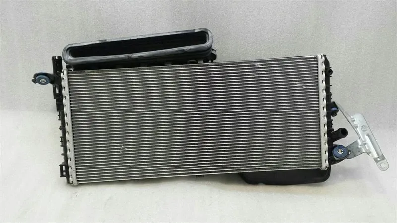 Porsche Boxster 718 left water radiator 982121252 water cooler radiator left B4T