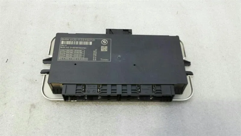 BMW 5 Series F10 528i Light Control Module 9313930 Light Module Control Unit