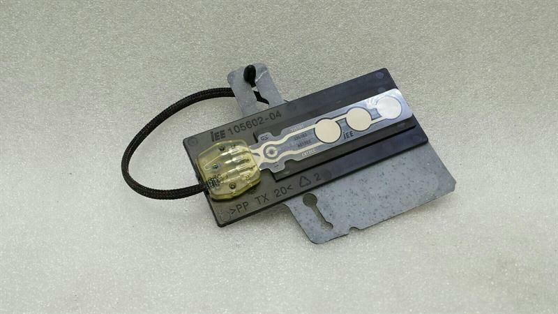 BMW X1 F48 F56 F20 F30 Occupancy Sensor 9284594 Sensor Passenger Seat Detection