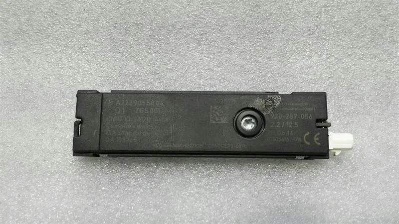 Mercedes C Class W205 Aerial / Antenna A2229055804 Antenna W222 Coupe