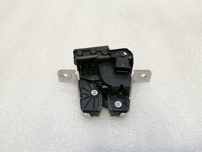 Mercedes A Class W176 csomagtartó zár A0997400500 csomagtérajtó zár