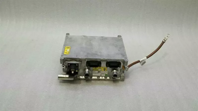 Mercedes W205 Control Unit Battery Charger A0009001108 C350E Control Unit Hybrid