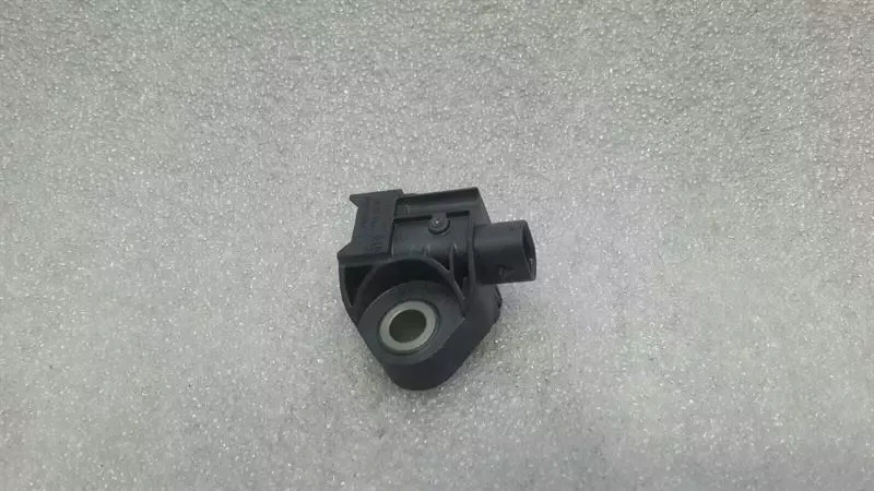 Mercedes E Class W213 Crash Sensor A2139051300 Impact Sensor.
