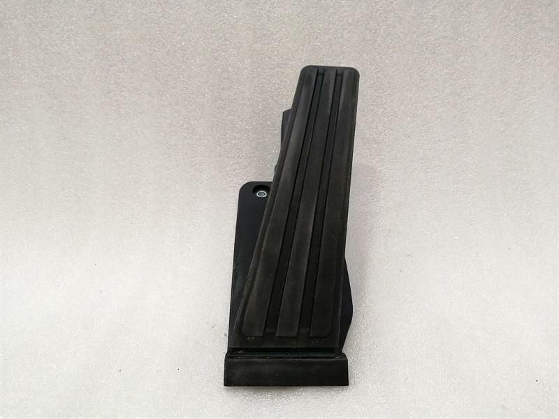 Porsche Boxster 718 Throttle Pedal (Electrical) 982723507A Throttle Pedal