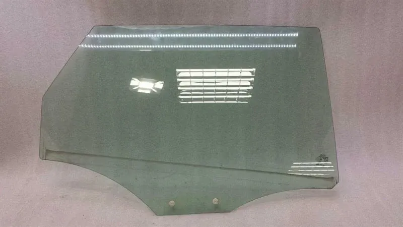 Audi A3 8V right rear door glass door window rear right
