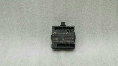 Mercedes A Class W176 jobb első ajtómodul A1669005811 jobb oldali ajtóvezérlő egység