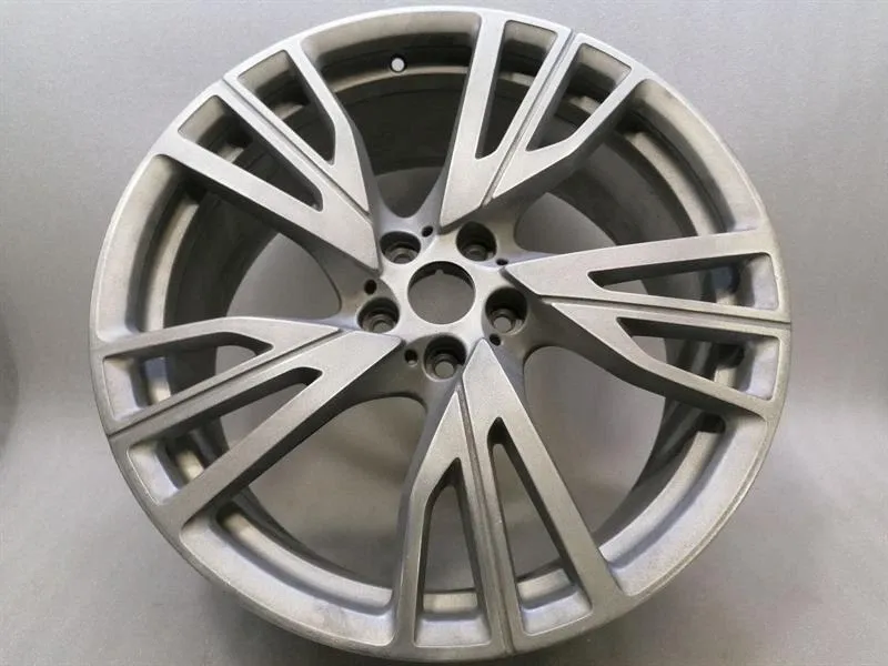 BMW i8 Hybrid Alloy Wheel 6857573 8.5j x20 et50 Alloy Wheel