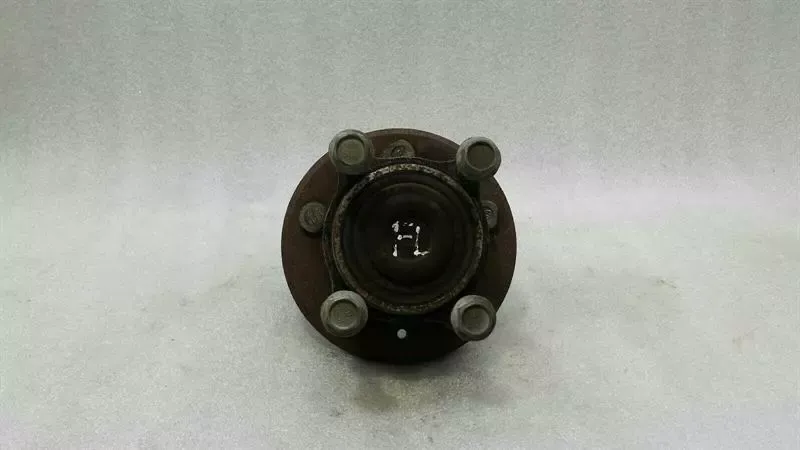 Tesla Model S 75 Left Front Hub 6007040-00-A Wheel Bearing Housing Front Left