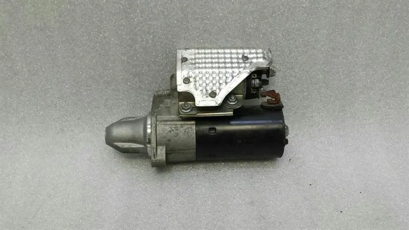 Mercedes R Class W251 Starter Engine A0061510501 Starter M272 V6
