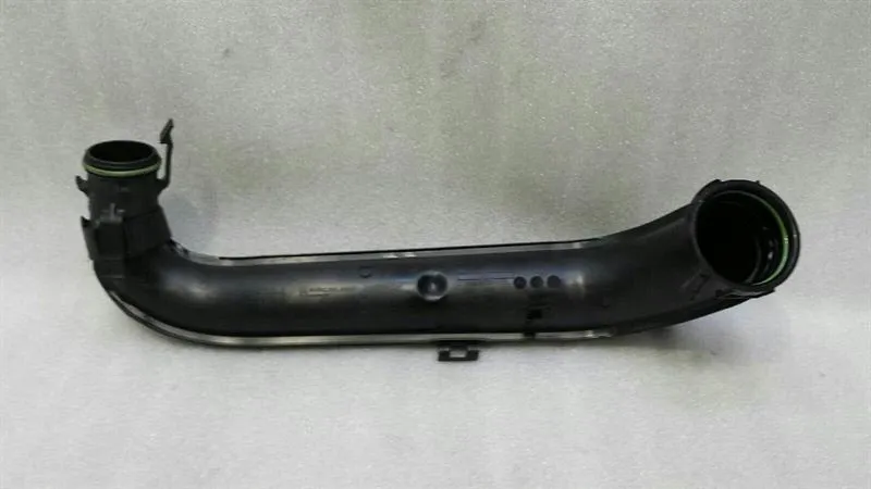 Audi A3 8V facelift intake pipe 04E145673B intake hose intercharge air