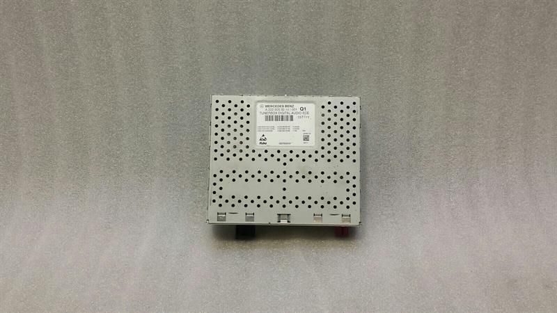 Mercedes C Class W205 Electronic Module A2229003210 ECU