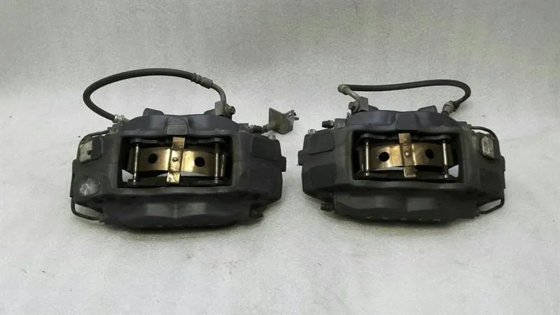 Tesla Model S 75 Brake Caliper Front 1042639-00-E Front Brake Caliper