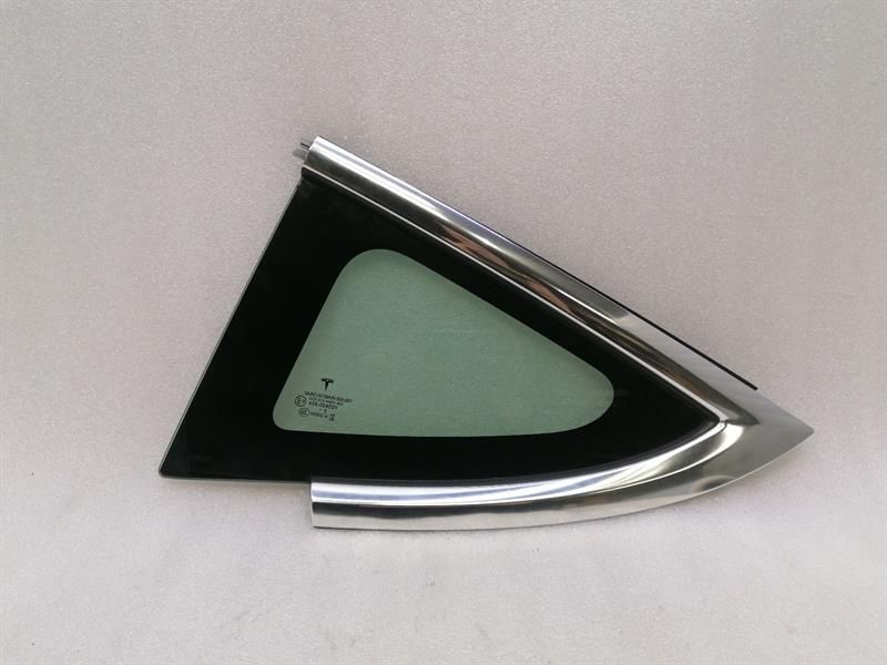 Tesla Model 3 Left Rear Quarter Glass 1080703-00-H Door Panel 1/4 Rear Left