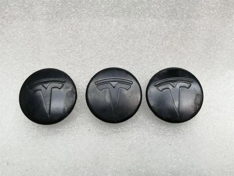 TESLA MODEL 3 STANDARD RANGE ALLOY CENTER CAP