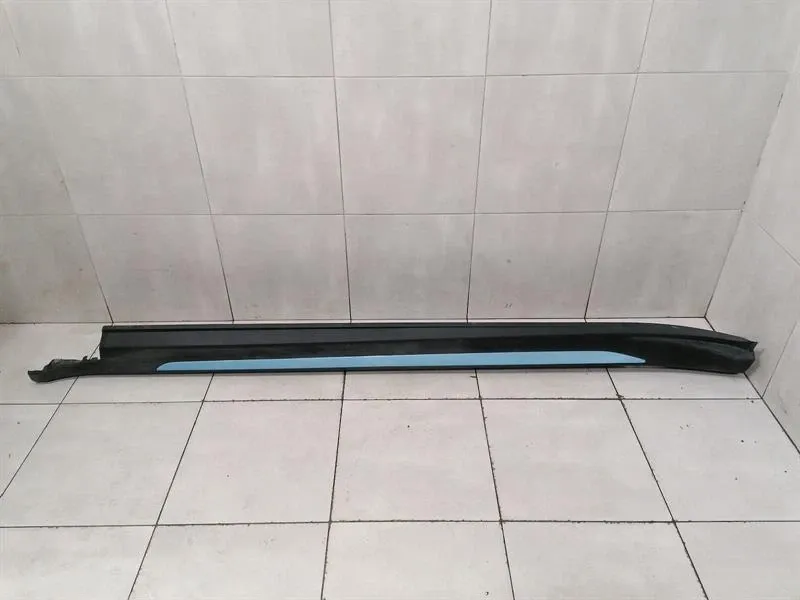 Porsche Taycan 9J side skirt 9J1851883G LH side skirts
