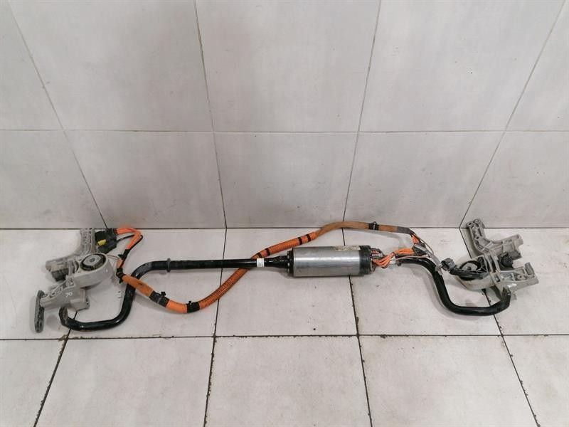 Porsche Taycan 9J Anti Roll Bar Front 9J1411024C Front Anti Roll Bar