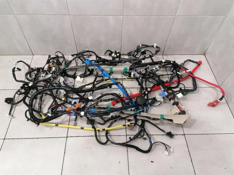 TESLA MODEL 3 LONG RANGE MAIN BODY WIRING 3067955-02-C RIGHT HAND DRIVE RHD