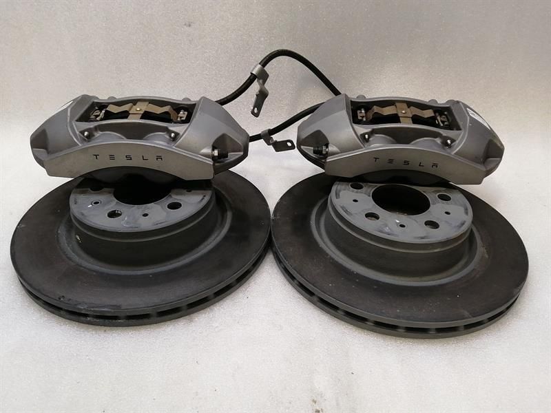 TESLA MODEL 3 BREMBO BRAKE KIT SET FRONT 1044611-00-D FRONT BRAKE SYSTEM AWD