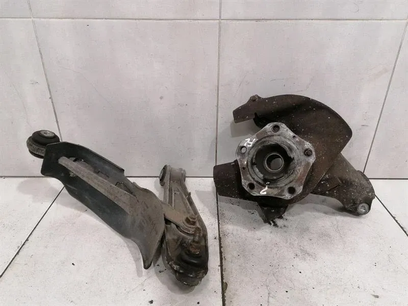 Porsche 911 996 Left Front Hub 99634166505 Wheel Bearing Housing Front Left TURBO C4S