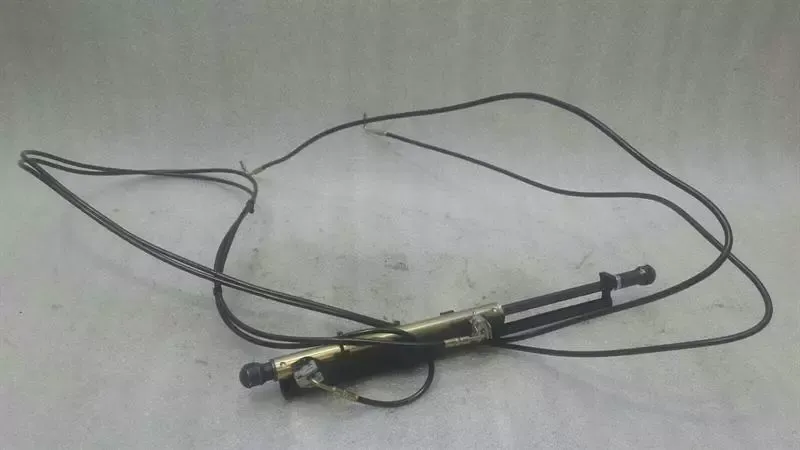 Mercedes SLK R171 RRH hydraulic cylinder A1718000672 hydraulic cylinder right HR