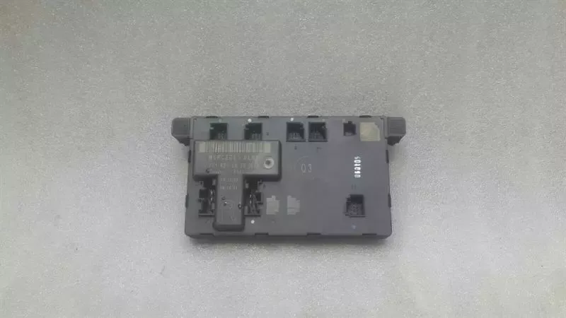 Mercedes SLK R171 right door module A1718200626 door control unit right