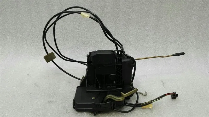 MERCEDES SLK R171 LEFT DOOR LOCK A1717201735 RIGHT HAND DRIVE RHD