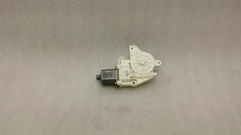 Mercedes GLK X204 door window motor A2048200242 window regulator motor front right