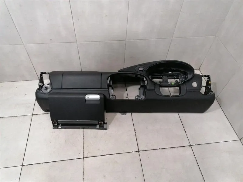 PORSCHE 911 996 MK2 TURBO Leather Dashboard RHD RIGHT HAND DRIVE RHD