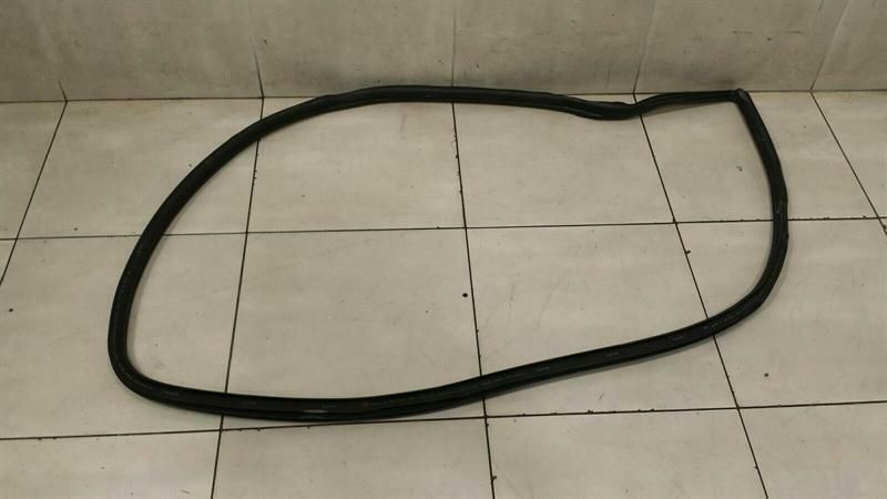 Porsche Cayman 987 left door seal 98753707501 door seals left