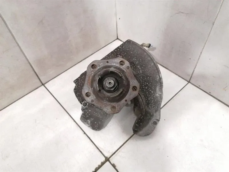 Porsche Cayman 987 Right Front Hub 99734165805 Wheel Bearing Housing Front Right