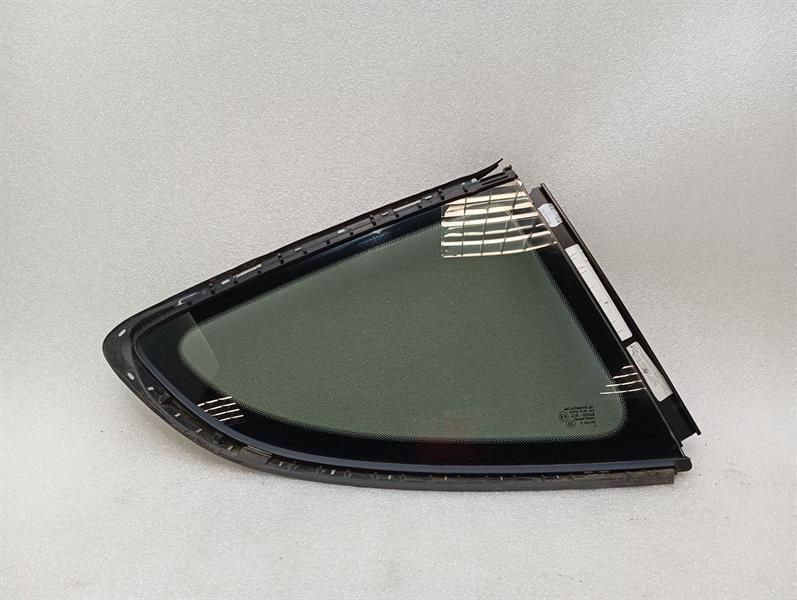 Porsche Cayman 981 Right Rear Quarter Glass 98154311202 Door Window 1⁄4 Re