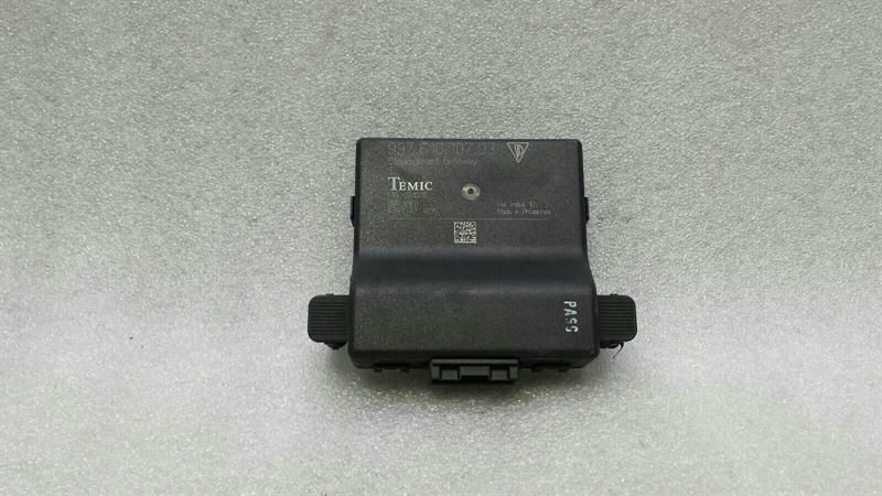 Porsche Cayman 987 Electronic Module 99761010703 Control Unit Gateway.