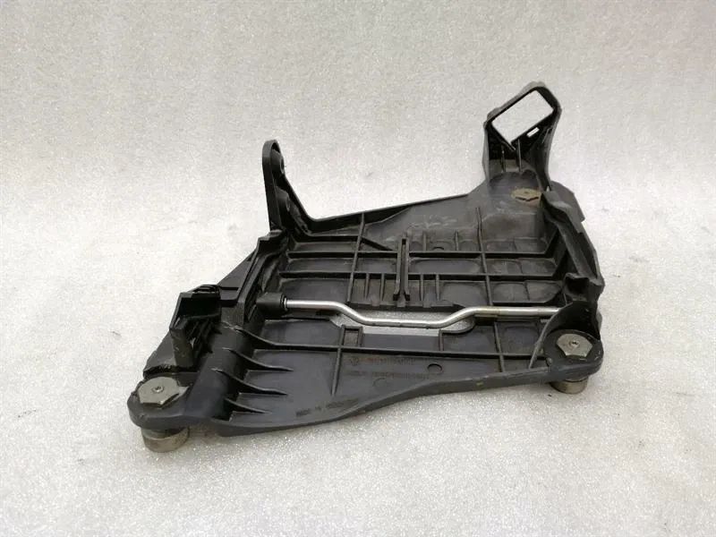 Porsche Boxster 987 left headlamp holder bracket 98763104101 holder carrier left