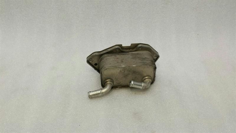 Audi A7 4G A6 4F Engine Oil Cooler 06E117021G Oil Cooler Radiator 3.0 TFSI