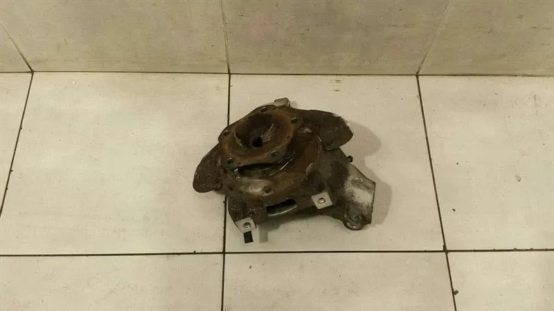 Porsche Boxster 987 Right Rear Hub 98733165806 Wheel Bearing Case Rear Right