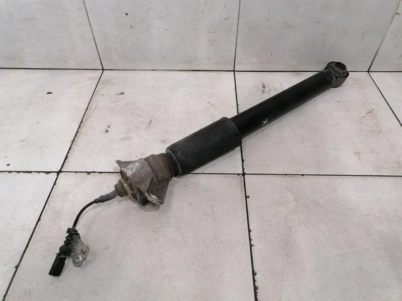 Porsche Macan 95B shock absorber rear 95B513035F shock absorber rear