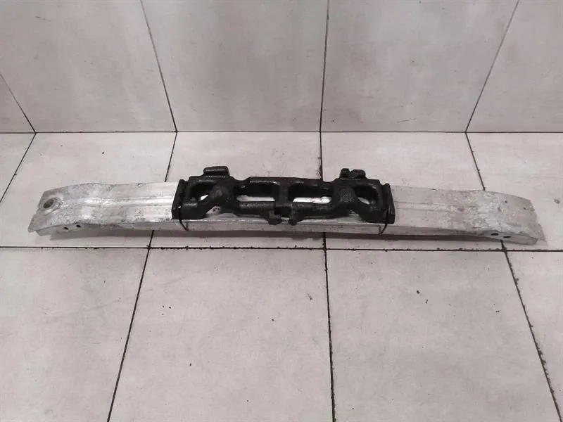 Porsche Macan 95B Front Bumper Beam 8R0807113D Front Bumper Carrier