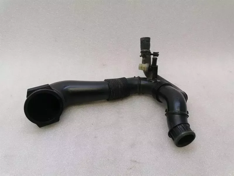Porsche Macan 95B Intake Pipe 95B128532D Intake Hose Charging Air