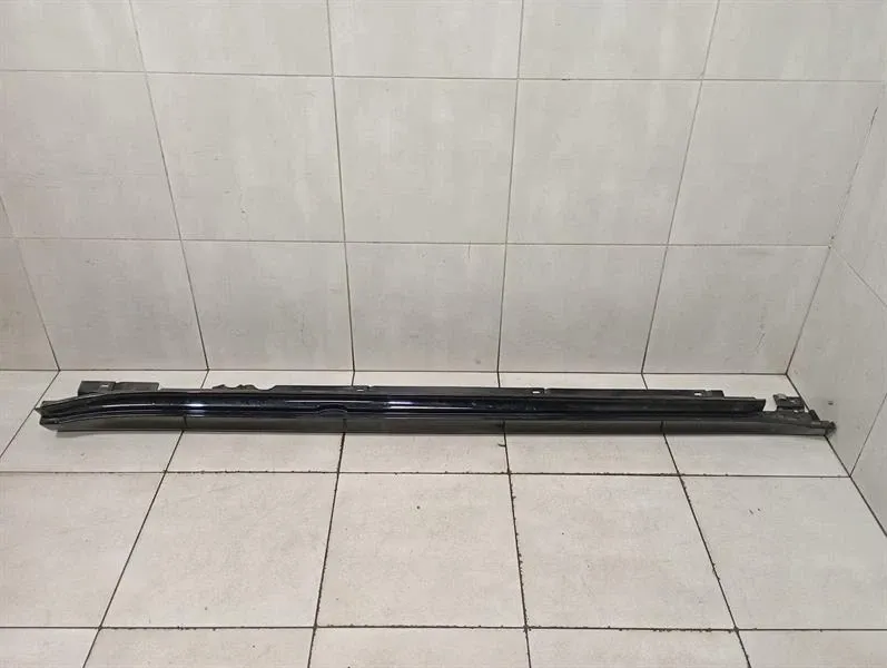 Porsche Macan 95B side skirt 95B854884A side sills