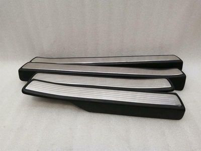 Mercedes S-osztály W222 küszöbkészlet A2226808135 bejárati rúd készlet