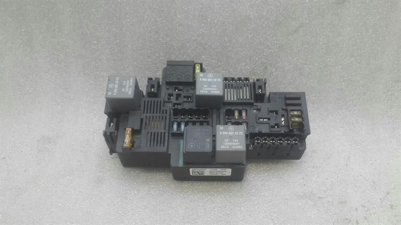 Mercedes E osztály W238 biztosítékdoboz A2139062202 biztosítékdoboz