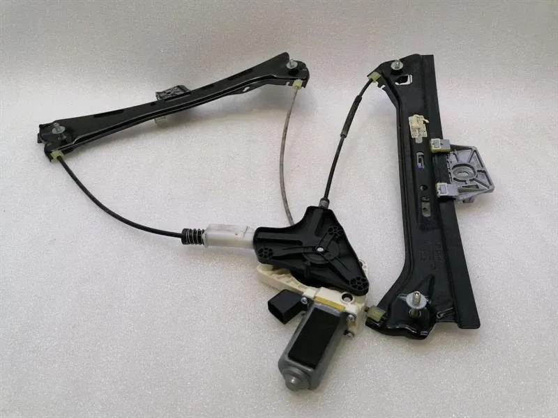 Mercedes SL R231 Right Front Door Winder A2317200446 Front Right Window