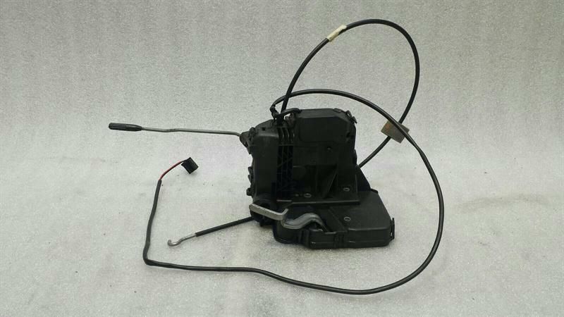 Mercedes SLK R171 right door lock A1717202635 door lock right RHD